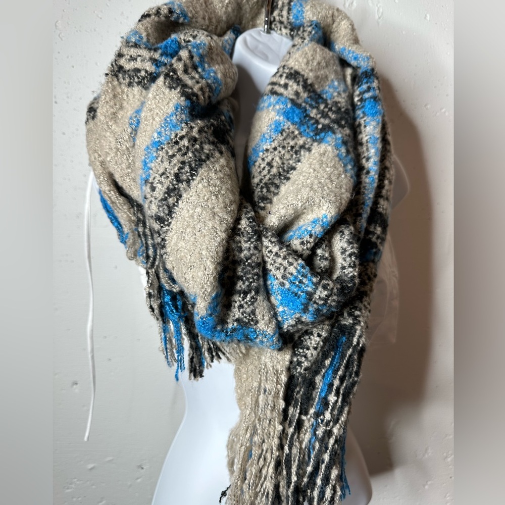 2Chic scarf
